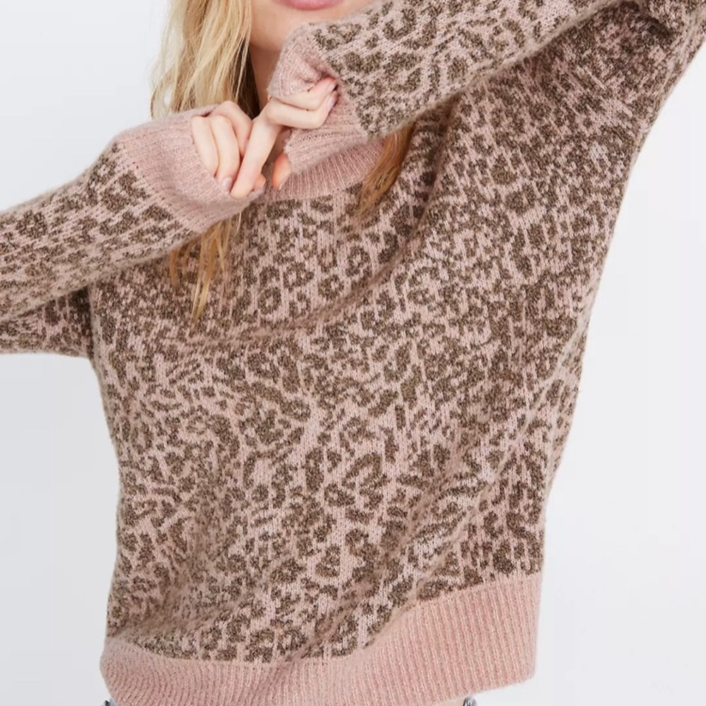 Madewell Pullover Sweater Cheetah Print, Size women’s XS